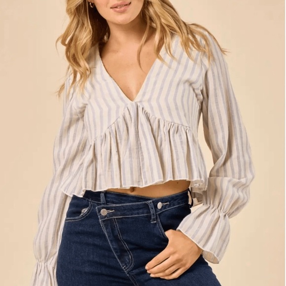 Altar'd State White Peplum V-Neck Blouse - Picture 1 of 4